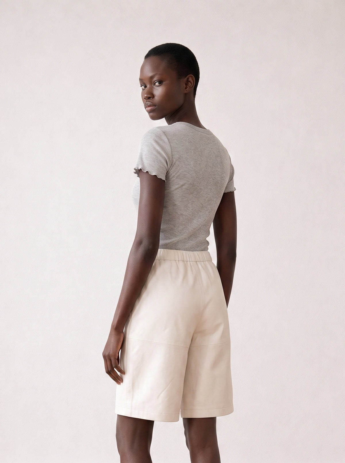 Short-sleeved T-shirt with embellishment