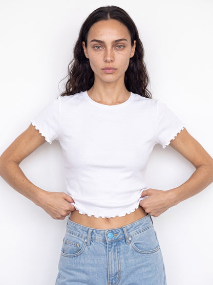Short-sleeved T-shirt with embellishment