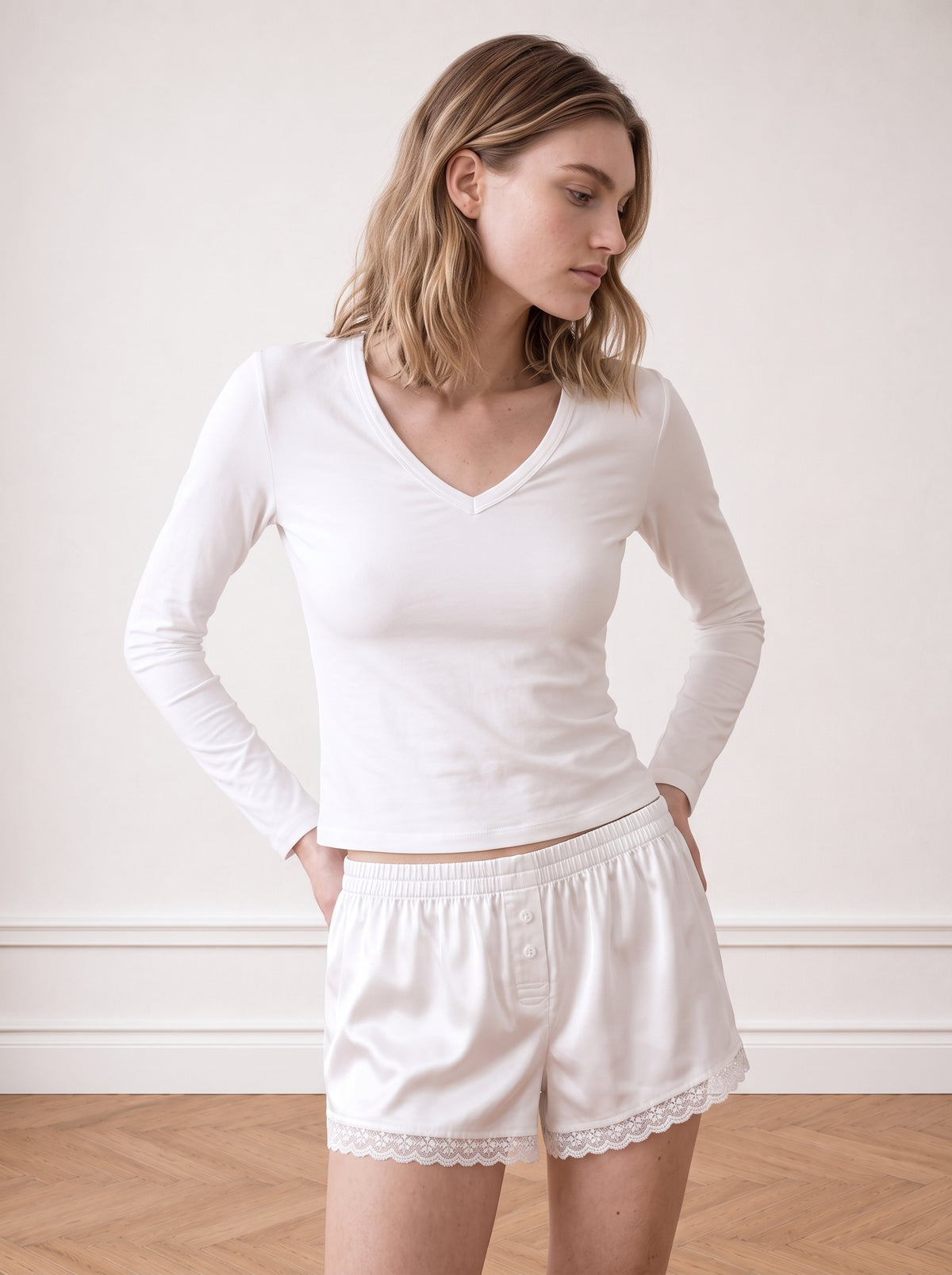 Long sleeve V-neck top