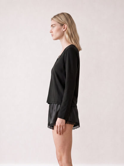 Long sleeve V-neck top