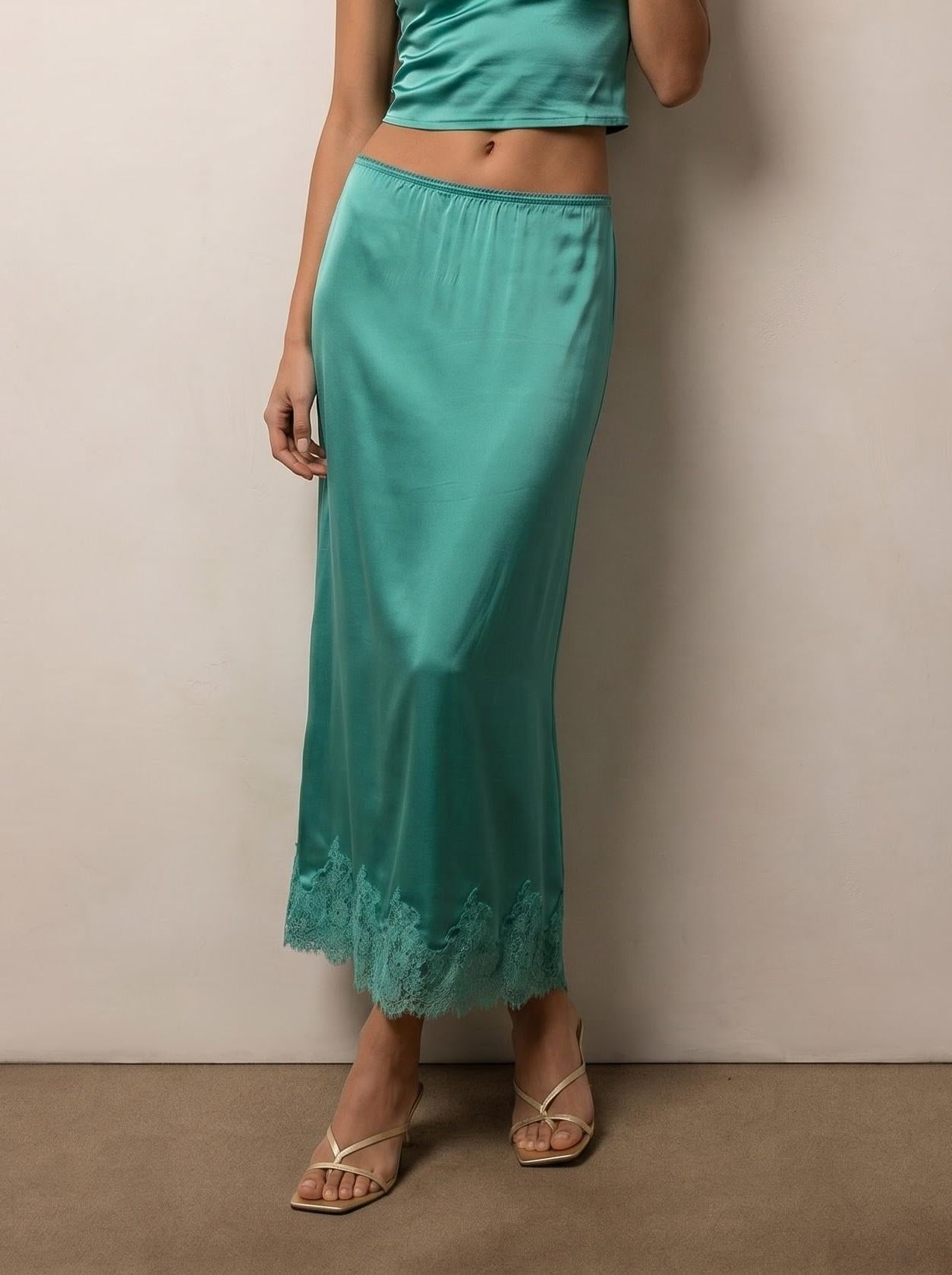 Lace skirt and tank top set