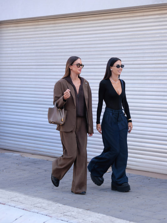 ג'קט מחוייט