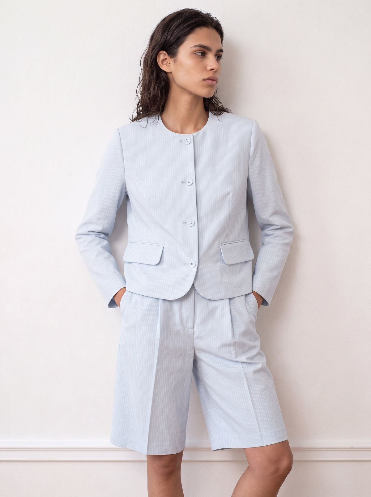 Tailored collarless jacket