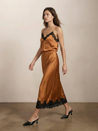 Long skirt with lace combination