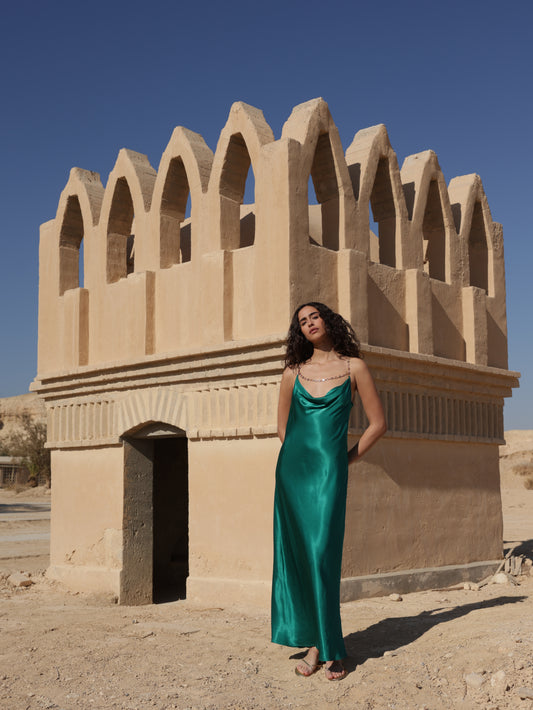 Viscose dress with gold chain