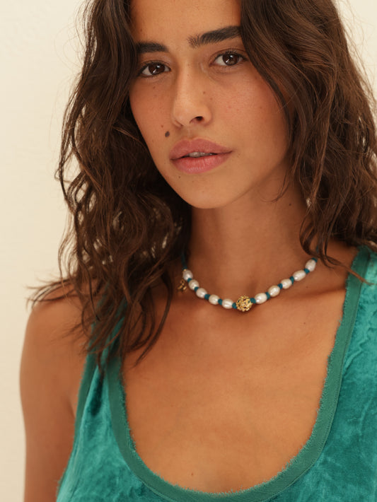 Silk Pearls Necklace